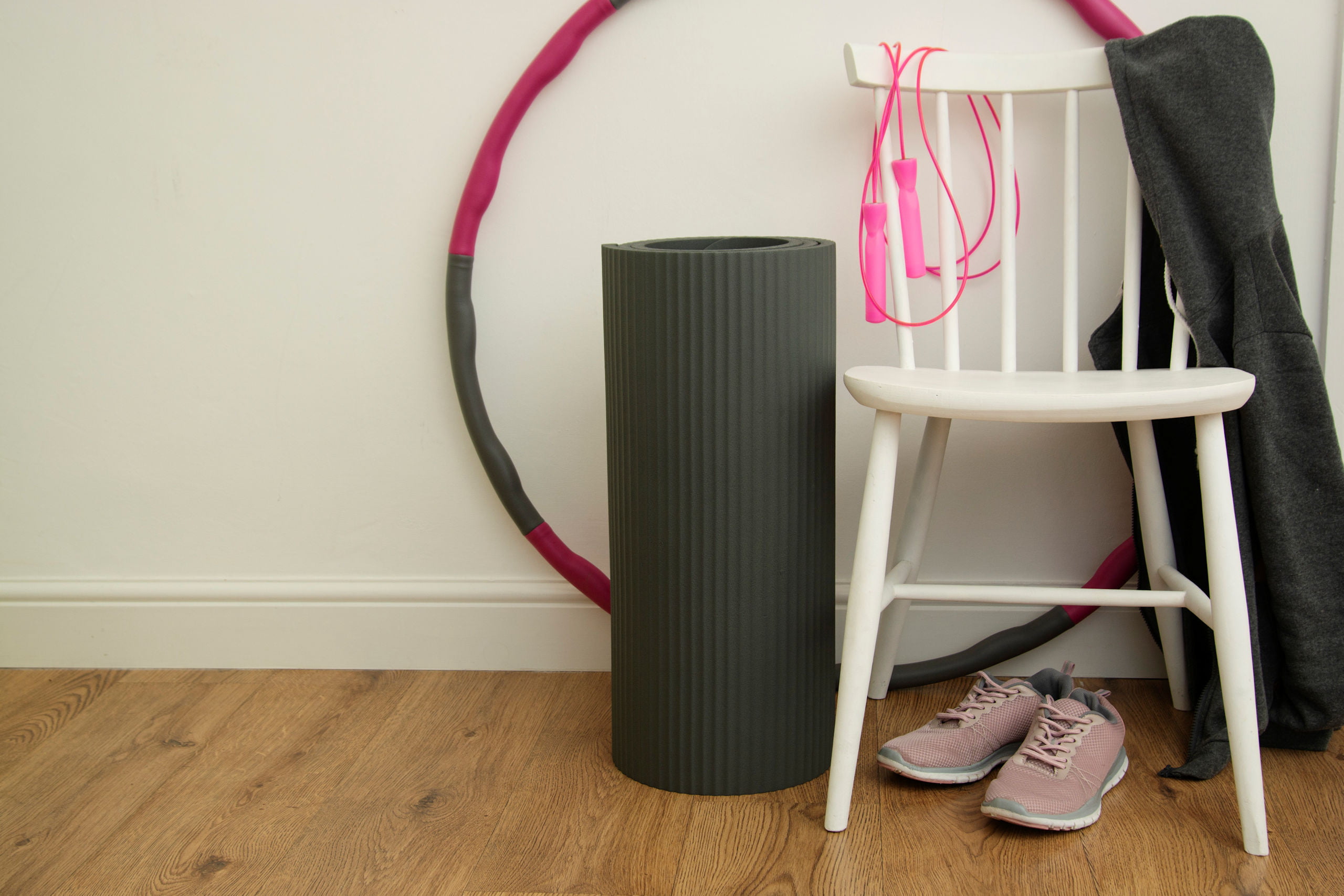 Idealny domowy trening? – Ćwiczenia na skakance i hula hop